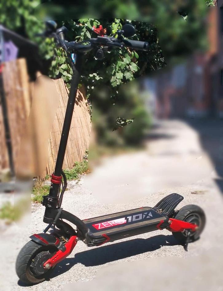 trottinette électrique Zéro 10x batterie LG 3600W bi-moteur, Vélos & Vélomoteurs, Trottinettes, Utilisé, Step électrique (E-scooter)
