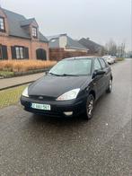 Ford Focus 2003 benzine 220.000 km rijdt goed + keuring!, Auto's, Ford, Focus, 1596 cc, Zwart, Zwart