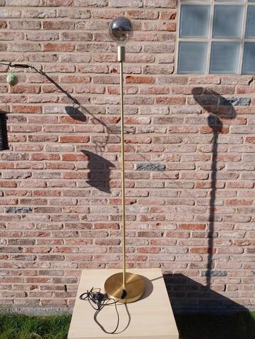 Lampadaire  beschikbaar voor biedingen