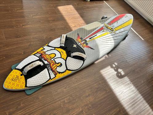 JP Freestyle Wave 102 liter Pro Edition - Super board, Watersport en Boten, Windsurfen, Gebruikt, Plank, Minder dan 250 cm, Met vin(nen)