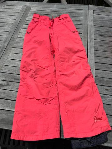 Skibroek maat 152 beschikbaar voor biedingen