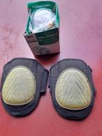 Kniebeschermers + stofmaskers, Ophalen, Gebruikt, Stofmaskers