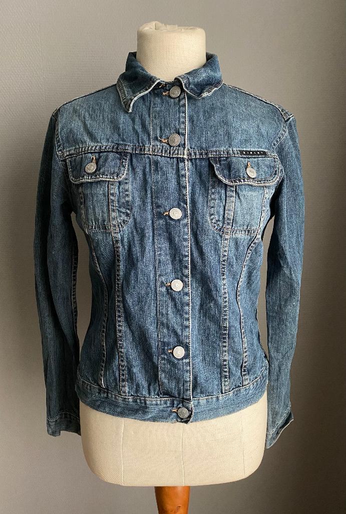 Jeansvest Sisley maat S, Vêtements | Femmes, Vestes | Été, Comme neuf, Taille 38/40 (M), Bleu, Envoi