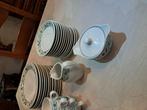 Mooi servies te koop – 12 borden en 10 tassen, Antiek en Kunst, Antiek | Servies compleet, Ophalen