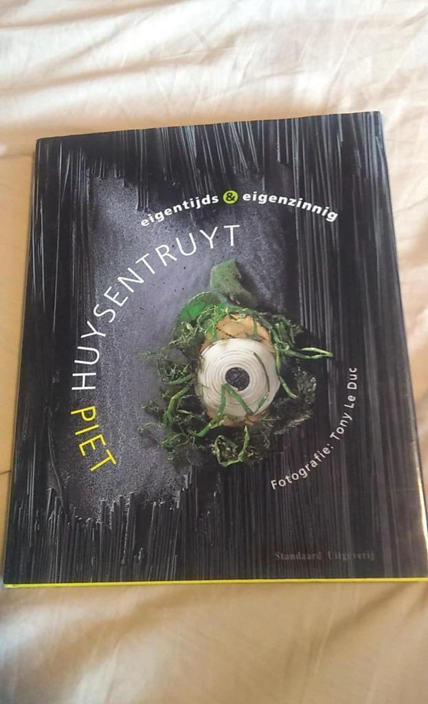 Piet Huysentruyt eigentijds en eigenzinnig, Boeken, Kookboeken, Ophalen of Verzenden