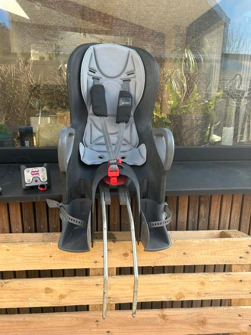 OK Baby 10+ fietsstoeltje, Fietsen en Brommers, Fietsaccessoires | Fietsstoeltjes, Gebruikt, Achterzitje, 9 t/m 18 kg, Voetsteuntjes