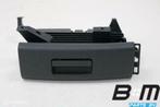 Bakje onder stoel links VW Golf 7 5G0882599A, Gebruikt