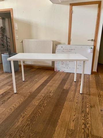 2 IKEA tafels te geef, gratis beschikbaar voor biedingen