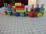 houten treintje met wagons, Ophalen, Zo goed als nieuw, Rij- of Hobbelspeelgoed