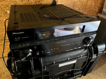 Surround versterker Pioneer beschikbaar voor biedingen