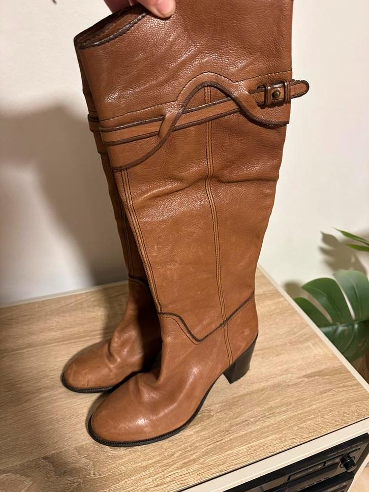 Italiaanse luxe laarzen The Seller, Kleding | Dames, Schoenen, Zo goed als nieuw, Hoge laarzen, Bruin, Ophalen of Verzenden