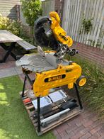 Dewalt DW27107-QS, Doe-het-zelf en Bouw, Ophalen, Gebruikt, Cirkelzaag, 70 mm of meer