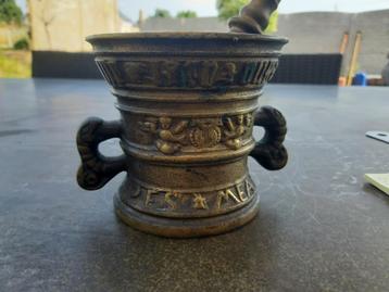mortier en bronze, Enlèvement