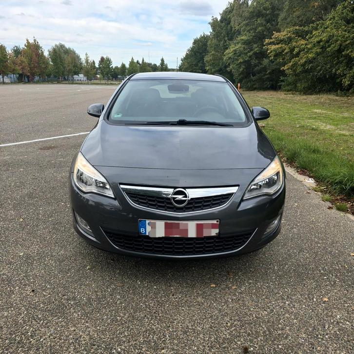Opel astra 1.3 cdti, Auto's, Opel, Particulier, Astra, Airbags, Airconditioning, Boordcomputer, Climate control, Cruise Control