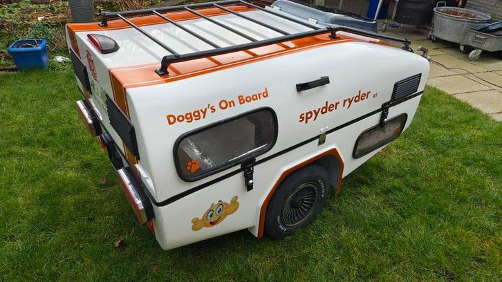 Met de honden weg op de motor, Motos, Accessoires | Valises & Sacs, Enlèvement