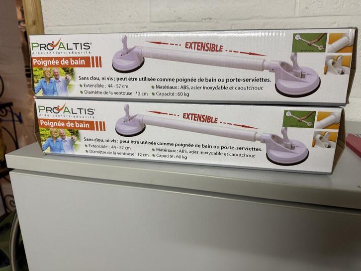 Poignée à ventouses extensible ProAltis et Drive Medical, Maison & Meubles, Salle de bain | Linge de bain & Accessoires, Comme neuf