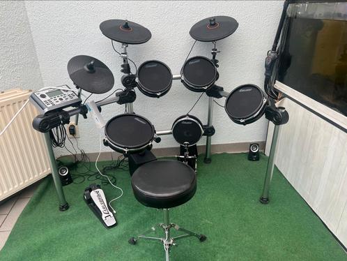 Carlsbro CSD500 – 8‑delige elektronische drumkit, Muziek en Instrumenten, Drumstellen en Slagwerk, Zo goed als nieuw, Ophalen