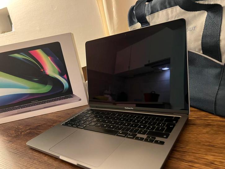 MacBookpro M1PRO le+puissant des M1pro10💙CPU/16💙GPU état 9, Informatique & Logiciels, Ordinateurs portables Windows, Comme neuf