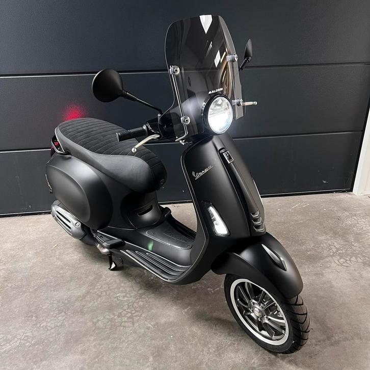 Vespa Primavera S 50 - Nieuw 0km - 2024 - Exclusief, Fietsen en Brommers, Scooters | Vespa, Nieuw, Vespa S, Klasse B (45 km/u)