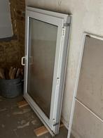 PVC raam wit met uitneembaar muggenraam, Doe-het-zelf en Bouw, Ophalen, Gevelraam of Ruit, Gebruikt, 80 tot 120 cm