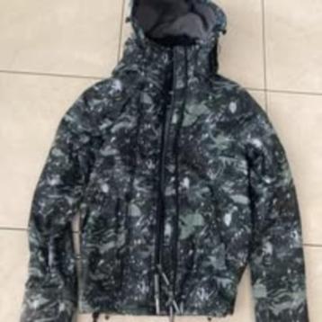 Superdry jas maat XS beschikbaar voor biedingen