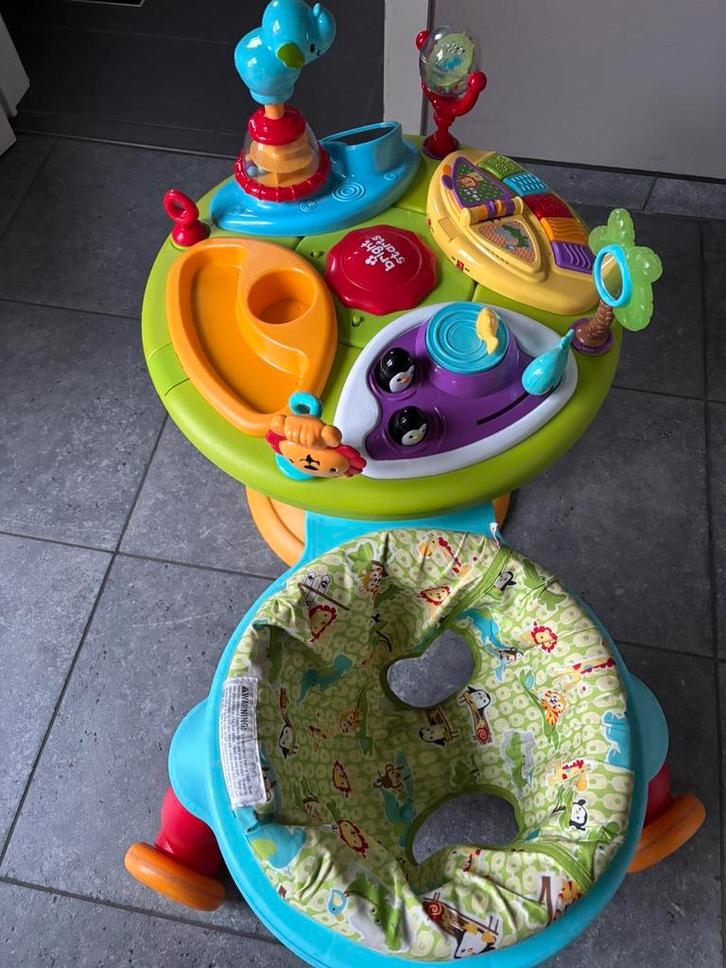 Activiteitentafel bright starts, Kinderen en Baby's, Speelgoed | Speeltafels, Zo goed als nieuw, Ophalen