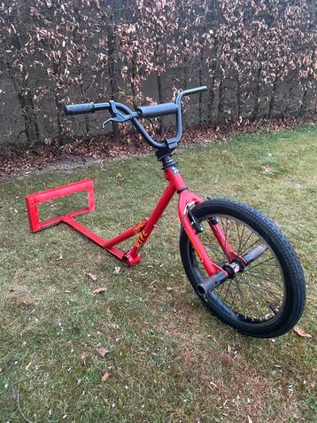 Drift trike frame  beschikbaar voor biedingen