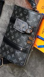 Louis Vuitton Keepall Messenger, Ophalen of Verzenden, Zo goed als nieuw