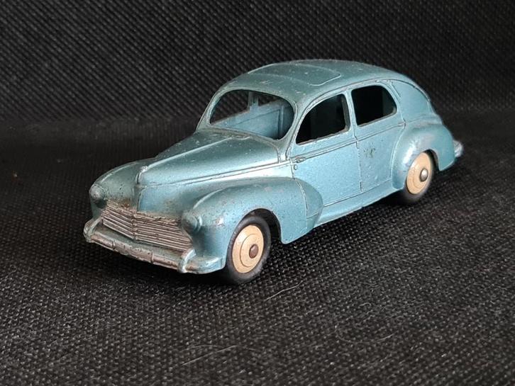 Dinky toys Frankrijk Peugeot 203, Hobby en Vrije tijd, Modelauto's | 1:43, Gebruikt, Dinky Toys, Ophalen of Verzenden