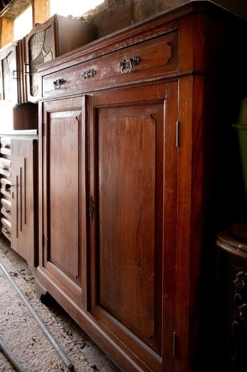 buffetkast / commodekast uit eind 19e – begin 20e eeuw., Antiek en Kunst, Antiek | Meubels | Kasten, Ophalen