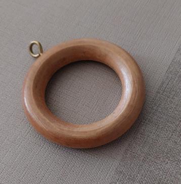 Houten ringen en andere voor overgordijnen  beschikbaar voor biedingen