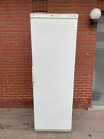Diepvries AEG A+ 8laden zeer proper werkt super!, 160 cm of meer, Zo goed als nieuw, Vrijstaand, Ophalen
