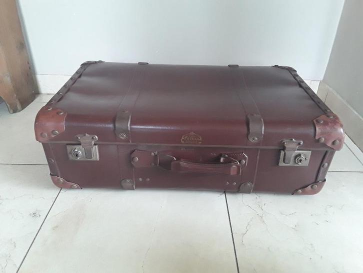 Vintage reiskoffer/ schoolkostkoffer, Antiek en Kunst, Antiek | Woonaccessoires, Ophalen