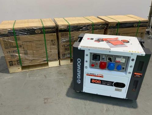Diesel Aggregaat te koop, Doe-het-zelf en Bouw, Aggregaten, Nieuw, Dieselolie, 5 tot 10 kVA, Elektrisch startend, Geluidgedempt