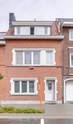 Gerenoveerd huis te huur Hasselt 4slk, Immo, Huizen te huur, 220 m², Overige soorten, 4 kamers, Hasselt