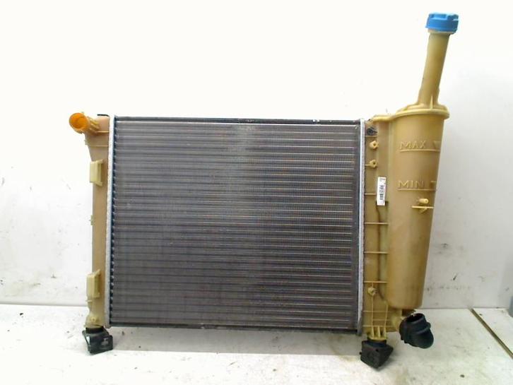 RADIATEUR Fiat 500 (312) (01-2007/12-2012) (8795650), Auto-onderdelen, Airco en Verwarming, Fiat, Gebruikt