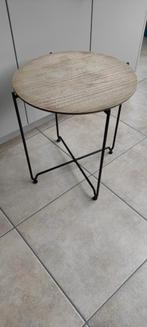 Bijzettafel met massief houten blad en smeedijzeren onderste, Huis en Inrichting, Ophalen of Verzenden, Zo goed als nieuw