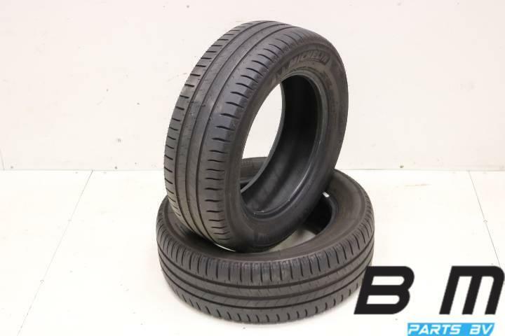 2 x 2056015 91H Michelin Energy Saver met 4mm 205 60 15, Auto-onderdelen, Banden en Velgen, Band(en), Gebruikt