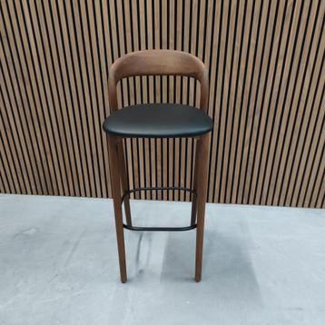 Artisan Neva barstool beschikbaar voor biedingen