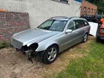 Mercedes W211 Onderdelen verkoop beschikbaar voor biedingen