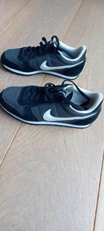 Nike sneakers maat 38,5 ZGAN zwart antraciet, Ophalen of Verzenden, Zo goed als nieuw, Sneakers