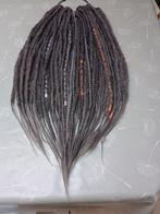 Dreads synthétiques dans les tons de gris de 55 cm de long, Comme neuf, Autres types, Enlèvement ou Envoi