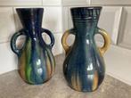 2 vaasjes Vlaams aardewerk 20 cm., Antiek en Kunst, Antiek | Keramiek en Aardewerk, Ophalen