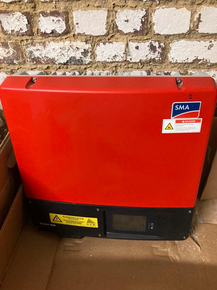 Onduleur SMA sunnyboy 3,6 kVA, Bricolage & Construction, Panneaux solaires & Accessoires, Utilisé, 200 watts-crêtes ou plus, Enlèvement