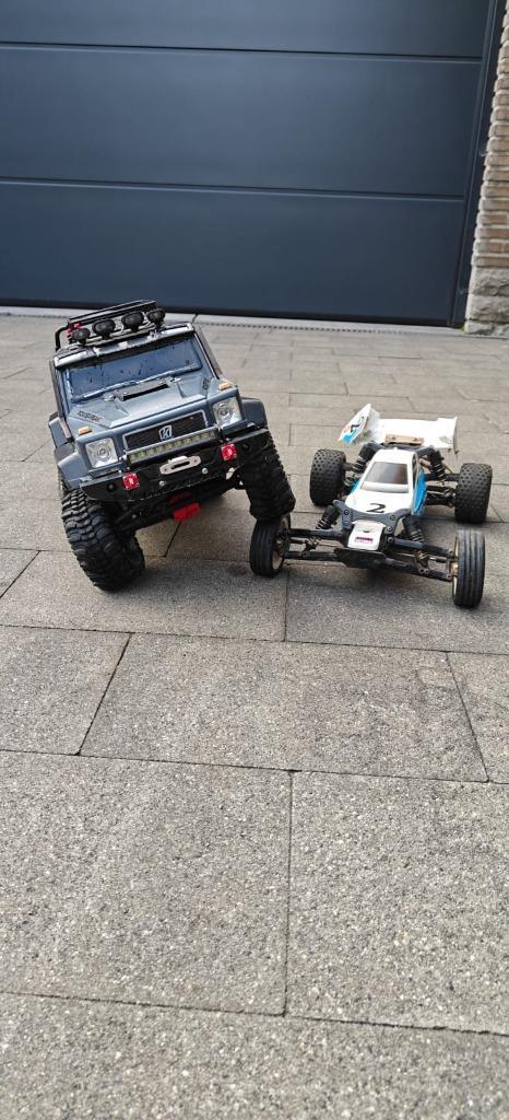4x4 axial scx10 mercedes body (+buggy), Hobby en Vrije tijd, Modelauto's | 1:5 tot 1:12, Gebruikt, Auto, 1:9 t/m 1:12, Ophalen