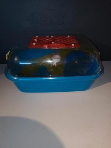 Cage pour hamster complete en bonne état., Enlèvement