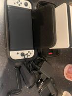 Nintendo switch oled, Games en Spelcomputers, Spelcomputers | Nintendo Switch, Ophalen of Verzenden, Zo goed als nieuw, Switch OLED