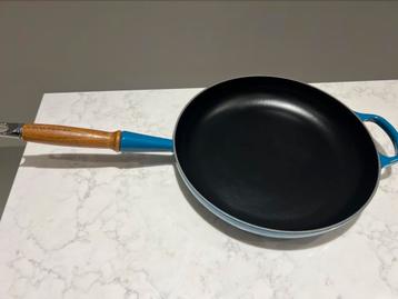 NIEUW: Le Creuset koekenpan Deep Teal 28 cm in doos beschikbaar voor biedingen