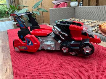 Switch & go transformer car dino barry brachiosaurus, Enlèvement ou Envoi, Utilisé