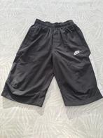 Grijze lange short Nike 8-10 jaar, Broek, Nieuw, Ophalen of Verzenden, Nike